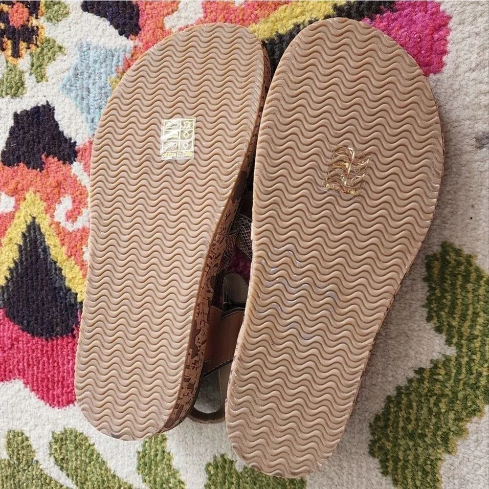 L'ARTISTE CHRISTINA ANKLE‎ STRAP SANDAL snakeskin size 41 new 10.5 US